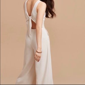 🌟HOST PICK🌟 Aritzia Ivory Ecoulement Jumpsuit